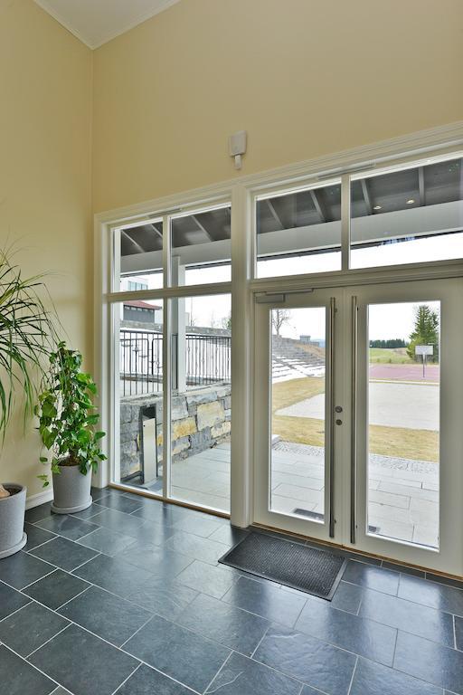 Elton Hotel Raufoss Rom bilde